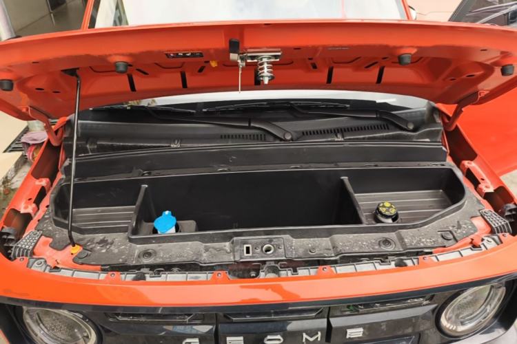 Used Geely Galaxy Panda 2025 210km Panda Rider Engine Bay