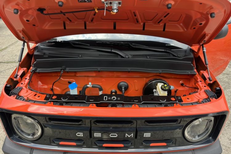 Used Geely Galaxy Panda 2025 210km Panda Rider Engine Bay