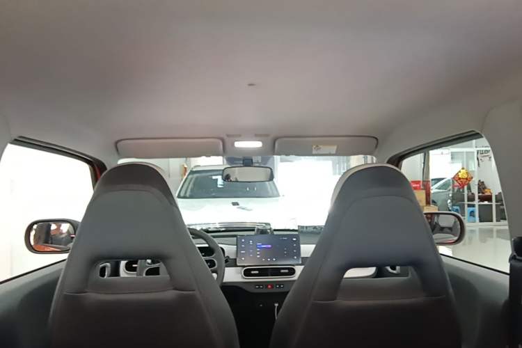 Used Geely Galaxy Panda 2025 210km Panda Rider Headliner