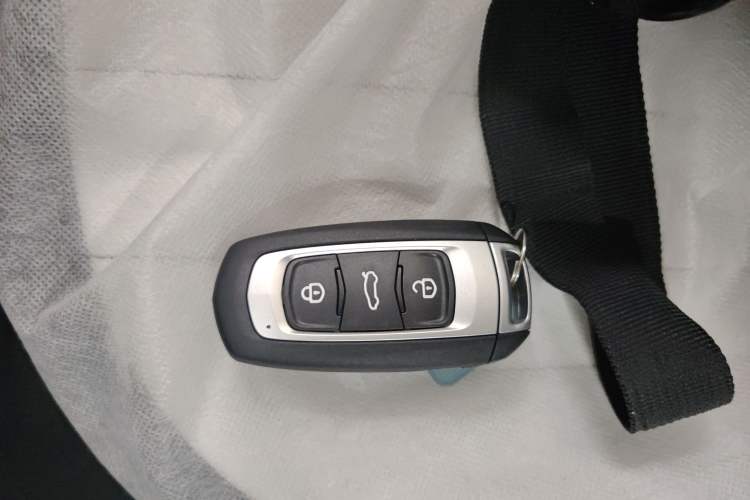 Used Geely Galaxy Panda 2025 210km Panda Rider Interior 1