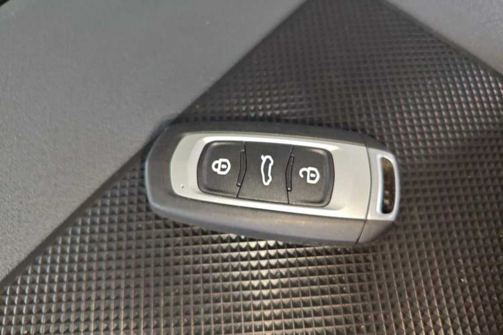 Used Geely Galaxy Panda 2025 210km Panda Rider Interior 1