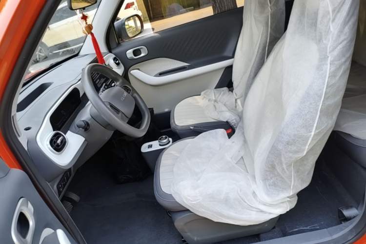 Used Geely Galaxy Panda 2025 210km Panda Rider Left Front Seat