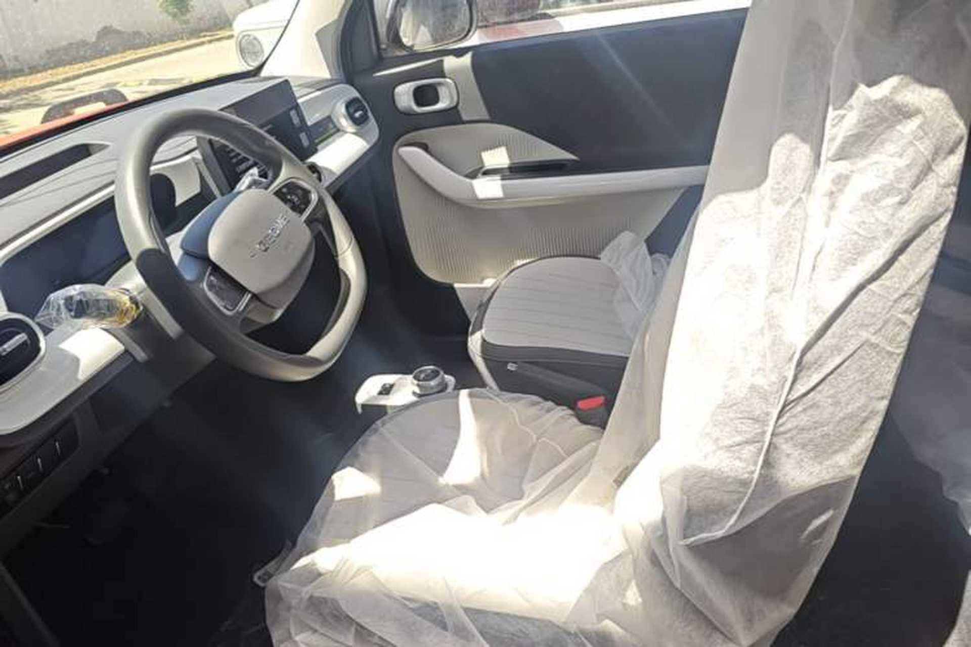 Used Geely Galaxy Panda 2025 210km Panda Rider Left Front Seat