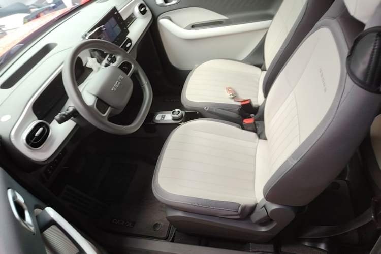 Used Geely Galaxy Panda 2025 210km Panda Rider Left Front Seat