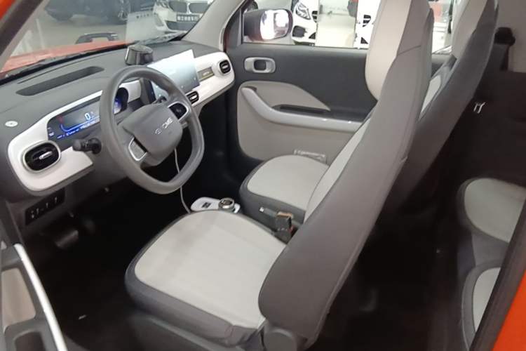 Used Geely Galaxy Panda 2025 210km Panda Rider Left Front Seat