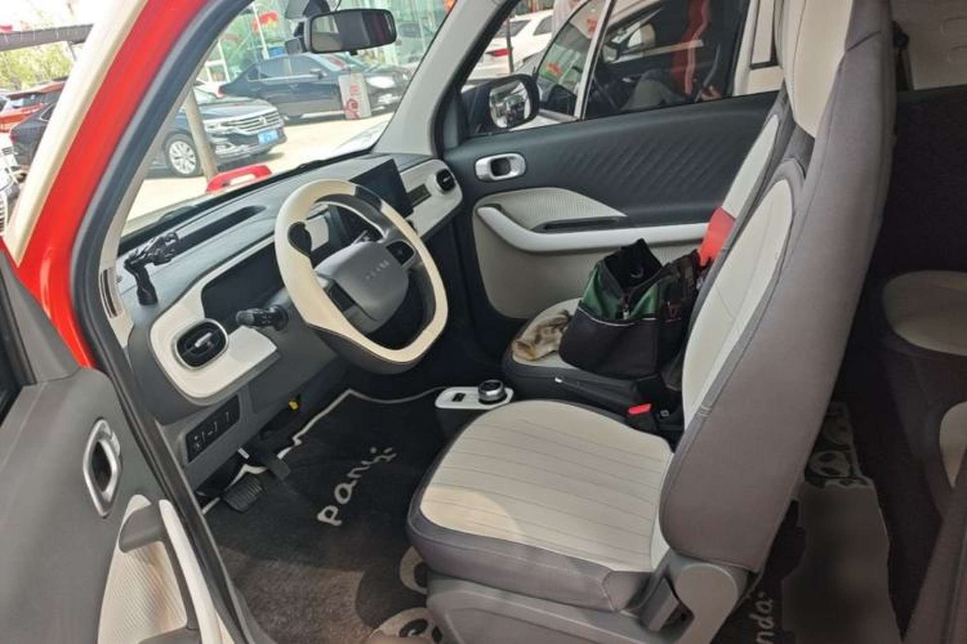Used Geely Galaxy Panda 2025 210km Panda Rider Left Front Seat