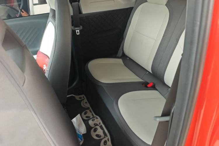 Used Geely Galaxy Panda 2025 210km Panda Rider Left Rear Seat