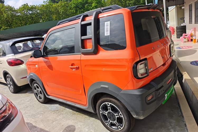 Used Geely Galaxy Panda 2025 210km Panda Rider Left Side