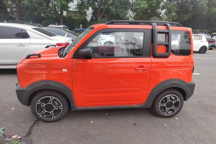 Used Geely Galaxy Panda 2025 210km Panda Rider Left Side