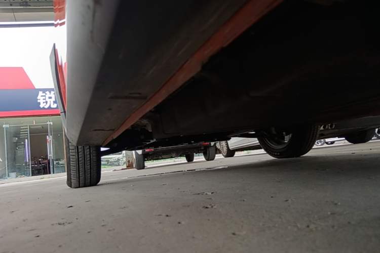 Used Geely Galaxy Panda 2025 210km Panda Rider Left Side Sill
