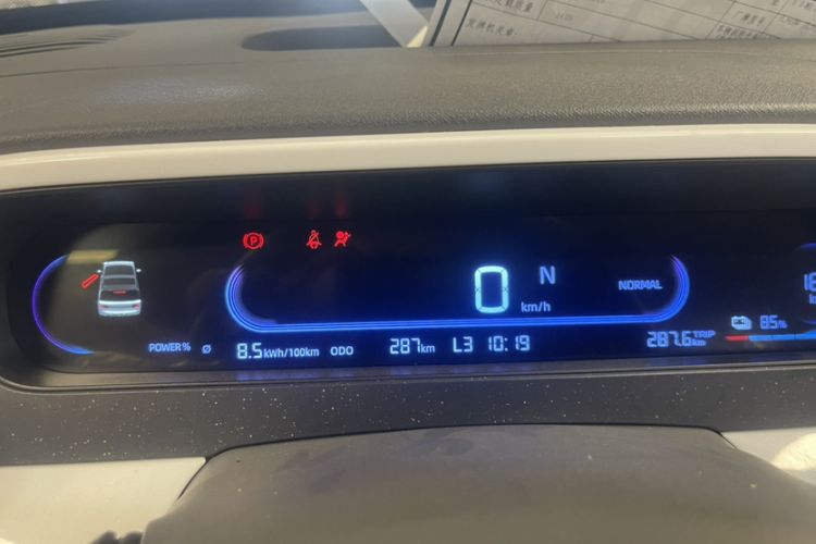 Used Geely Galaxy Panda 2025 210km Panda Rider Odometer Close Up