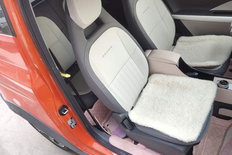 Used Geely Galaxy Panda 2025 210km Panda Kart Right Front Seat