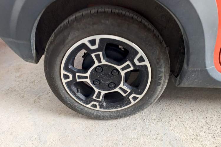 Used Geely Galaxy Panda 2025 210km Panda Rider Right Rear Wheel Hub