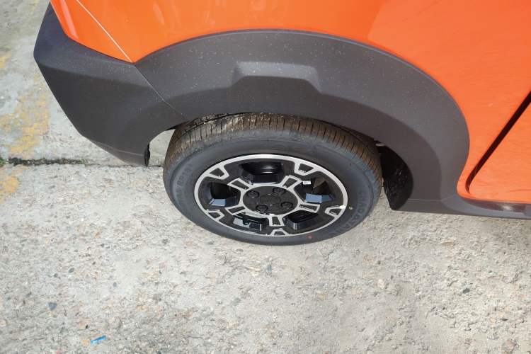 Used Geely Galaxy Panda 2025 210km Panda Rider Right Rear Wheel Hub