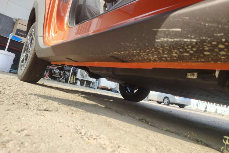 Used Geely Galaxy Panda 2025 210km Panda Rider Right Side Sill