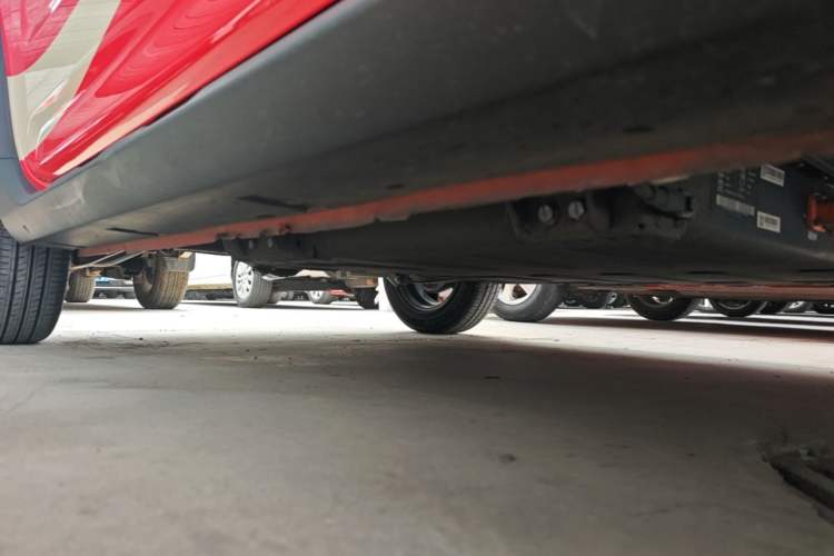 Used Geely Galaxy Panda 2025 210km Panda Rider Right Side Sill