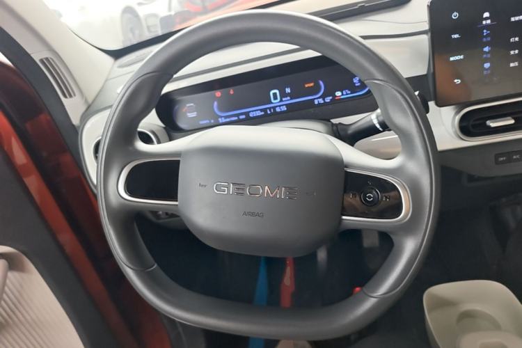 Used Geely Galaxy Panda 2025 210km Panda Rider Steering Wheel