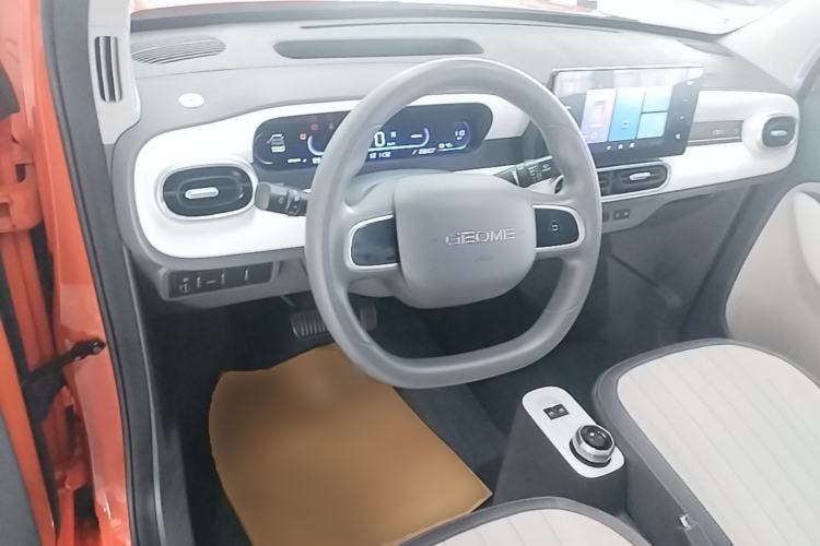 Used Geely Galaxy Panda 2025 210km Panda Rider Steering Wheel
