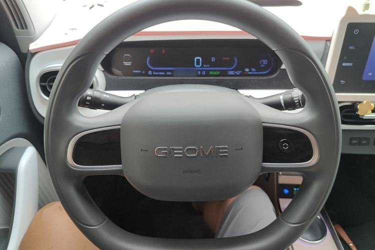 Used Geely Galaxy Panda 2025 210km Panda Rider Steering Wheel