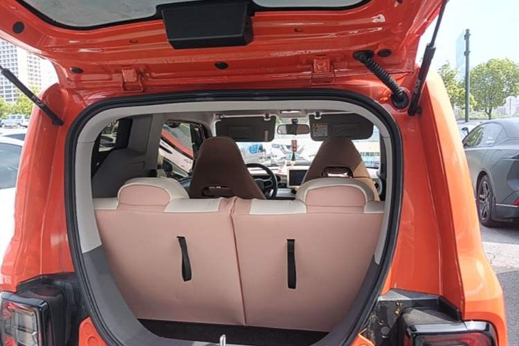 Used Geely Galaxy Panda 2025 210km Panda Kart Trunk