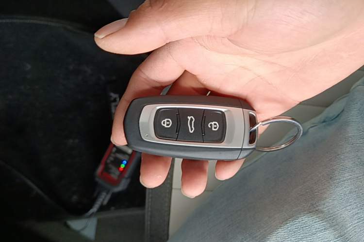 Used Geely Galaxy Panda 2025 210km Panda Rider Vehicle Key