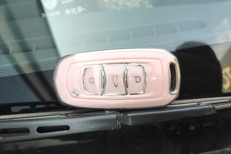 Used Geely Galaxy Panda 2025 210km Panda Kart Vehicle Key