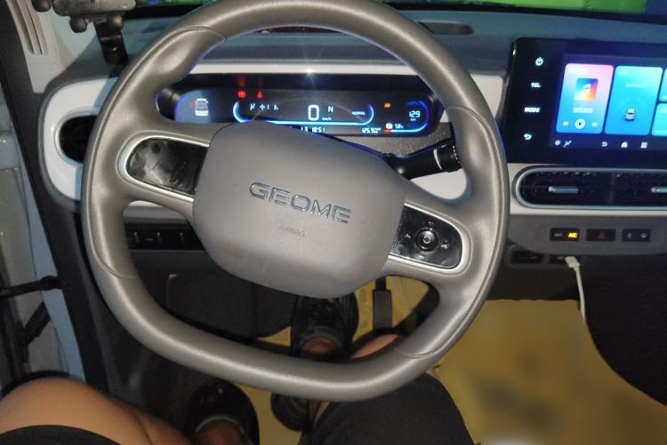 Used Geely Galaxy Panda 2025 210km Panda Kart Steering Wheel