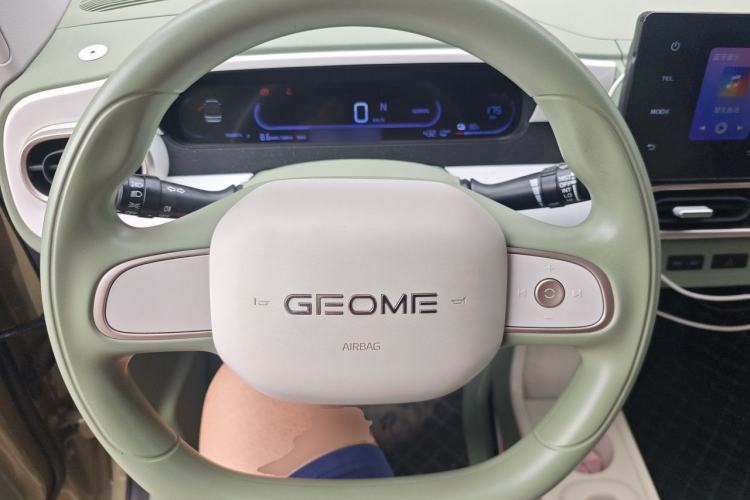 Used Geely Galaxy Panda 2025 210km Panda Rider Steering Wheel