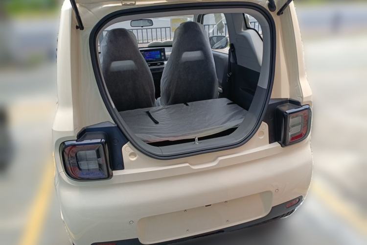 Used Geely Galaxy Panda 2025 210 km – Yuanqi Bear Trunk