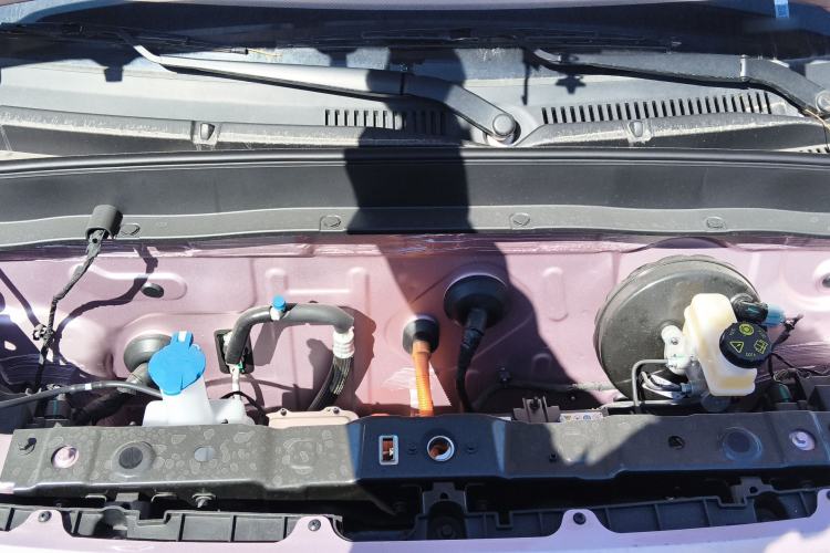 Used Geely Galaxy Panda  Engine Bay