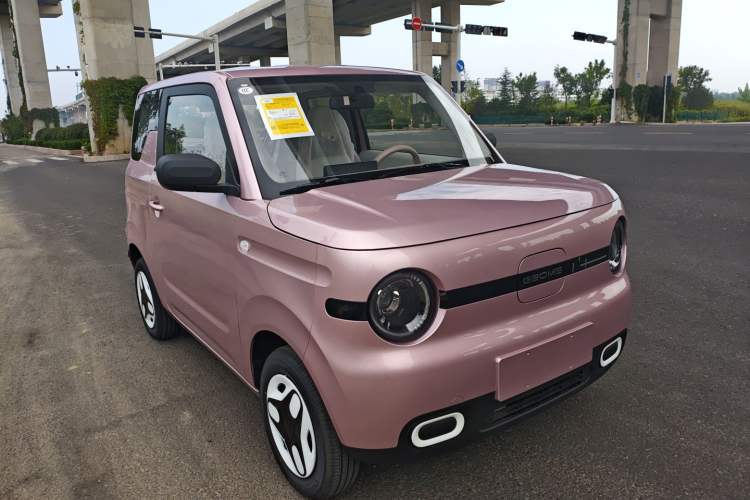 Used Geely Galaxy Panda 2025 210 km – Yuanqi Bear Exterior 2
