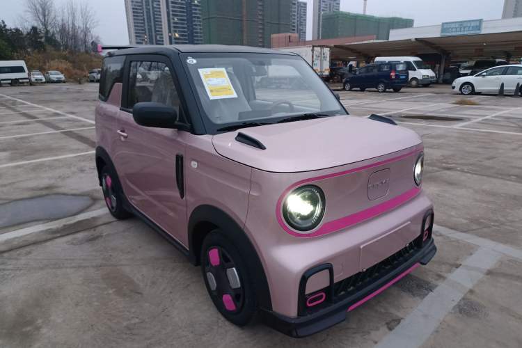 Used Geely Galaxy Panda 2025 210km Panda Kart Front Right 45 Deg