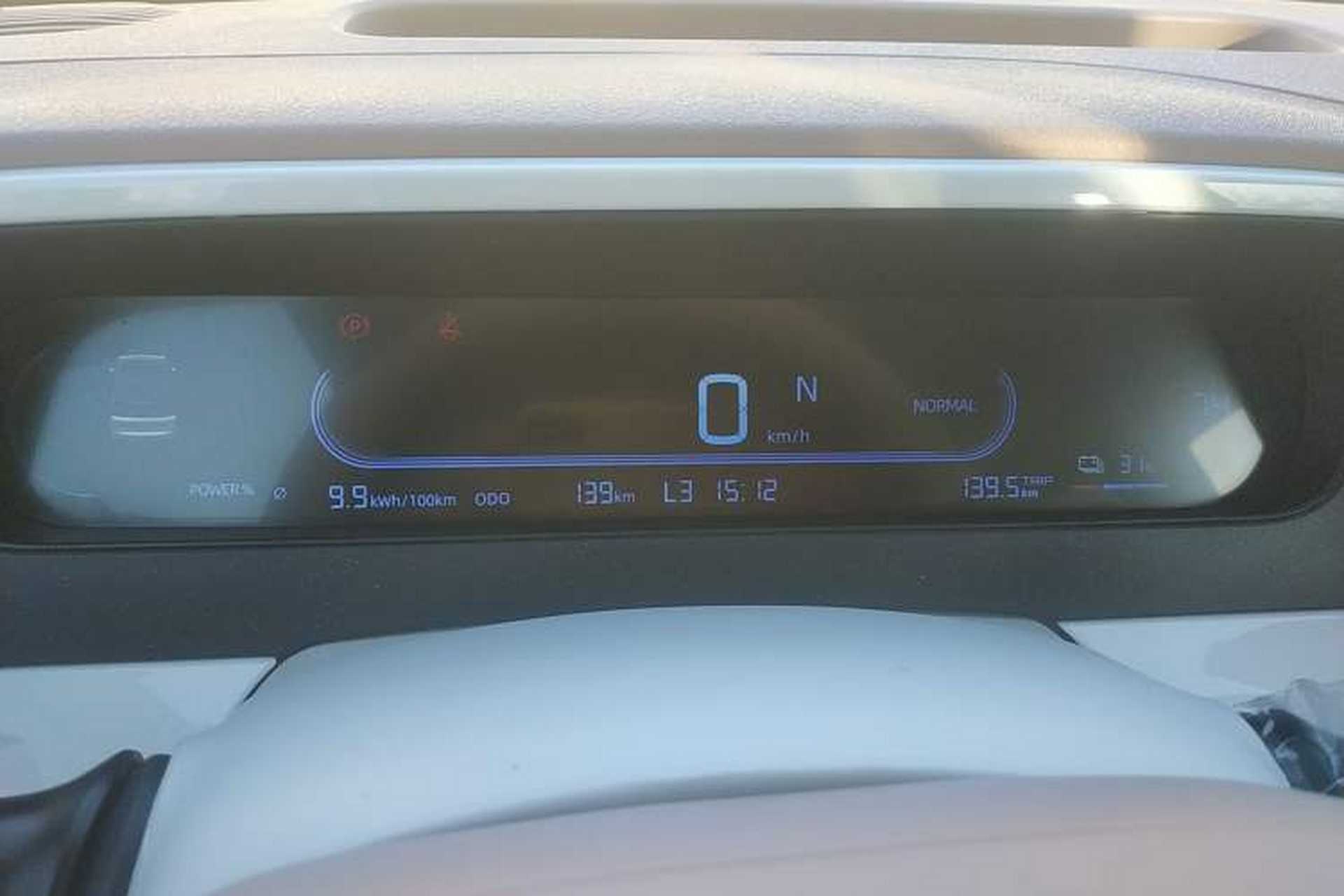 Used Geely Galaxy Panda 2025 210 km – Yuanqi Bear Instrument Cluster