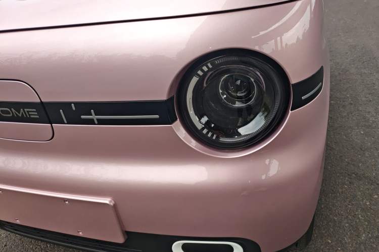 Used Geely Galaxy Panda 2025 210 km – Yuanqi Bear Left Front Headlight