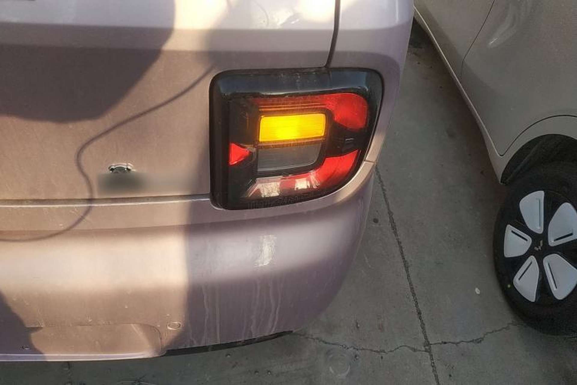 Used Geely Galaxy Panda 2025 210 km – Yuanqi Bear Right Rear Taillight