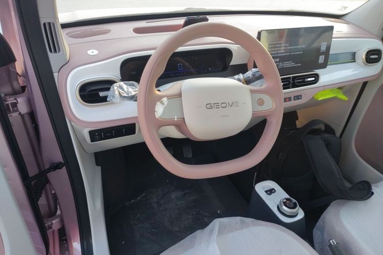 Used Geely Galaxy Panda 2025 210 km – Yuanqi Bear Steering Wheel