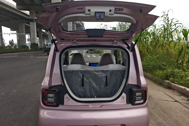 Used Geely Galaxy Panda 2025 210 km – Yuanqi Bear Trunk