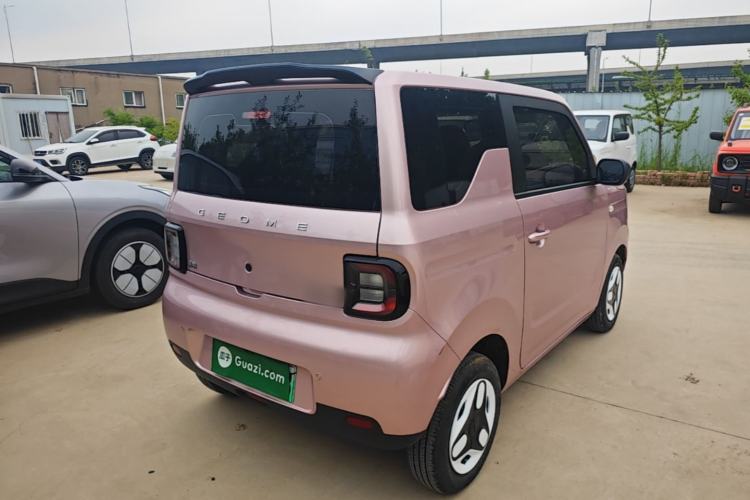 Used Geely Galaxy Panda 2025 210 km – Yuanqi Bear Rear Right 45 Deg