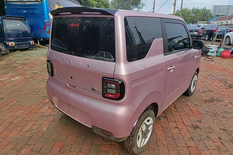 Used Geely Galaxy Panda 2025 210 km – Yuanqi Bear Rear Right 45 Deg