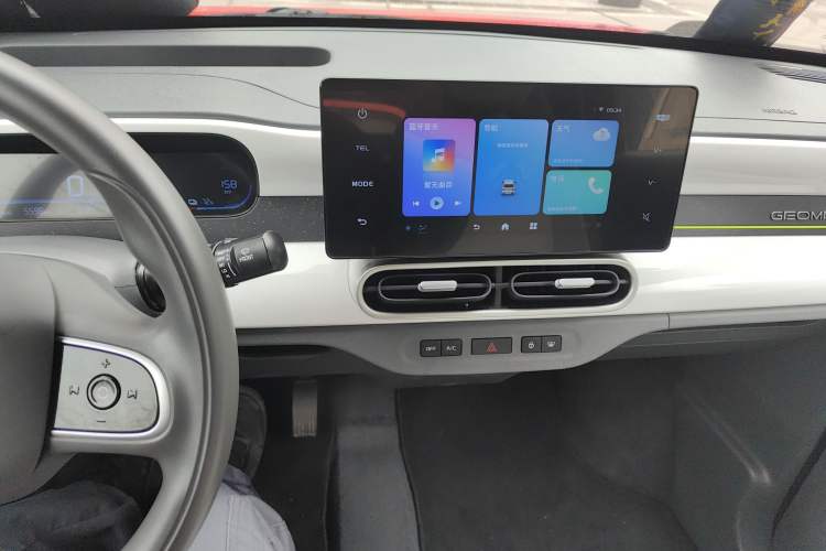 Used Geely Galaxy Panda 2025 210km Panda Kart Audio And AC Panel