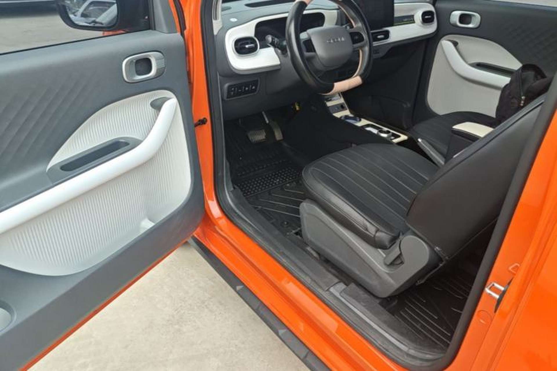 Used Geely Galaxy Panda 2025 210 km – Yuanqi Bear Driver Seat