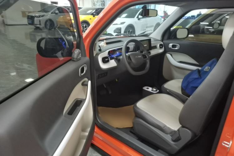 Used Geely Galaxy Panda 2025 210km Panda Rider Driver Seat