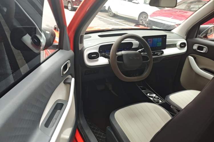 Used Geely Galaxy Panda 2025 210km Panda Rider Driver Seat