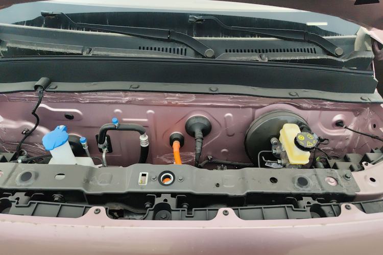 Used Geely Galaxy Panda 2025 210 km – Yuanqi Bear Engine Bay