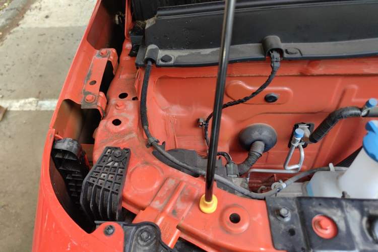 Used Geely Galaxy Panda 2025 210km Panda Rider Engine Bay Right