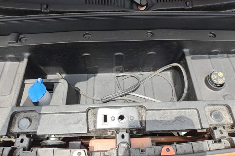 Used Geely Galaxy Panda 2025 210km Panda Rider Engine Bay