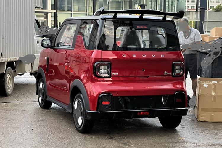 Used Geely Galaxy Panda 2025 Model 210km Panda Kart Piggy Hero Limited Edition Exterior 1