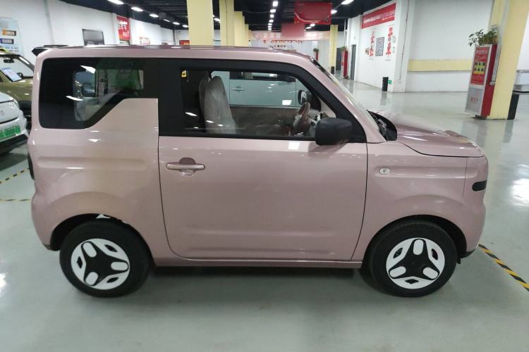 Used Geely Galaxy Panda 2025 210 km – Yuanqi Bear Exterior 2