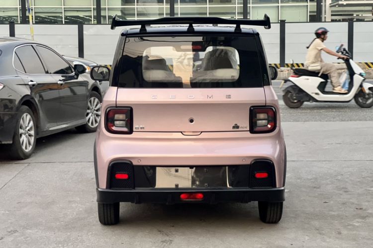 Used Geely Galaxy Panda 2025 210km Panda Kart Exterior 4