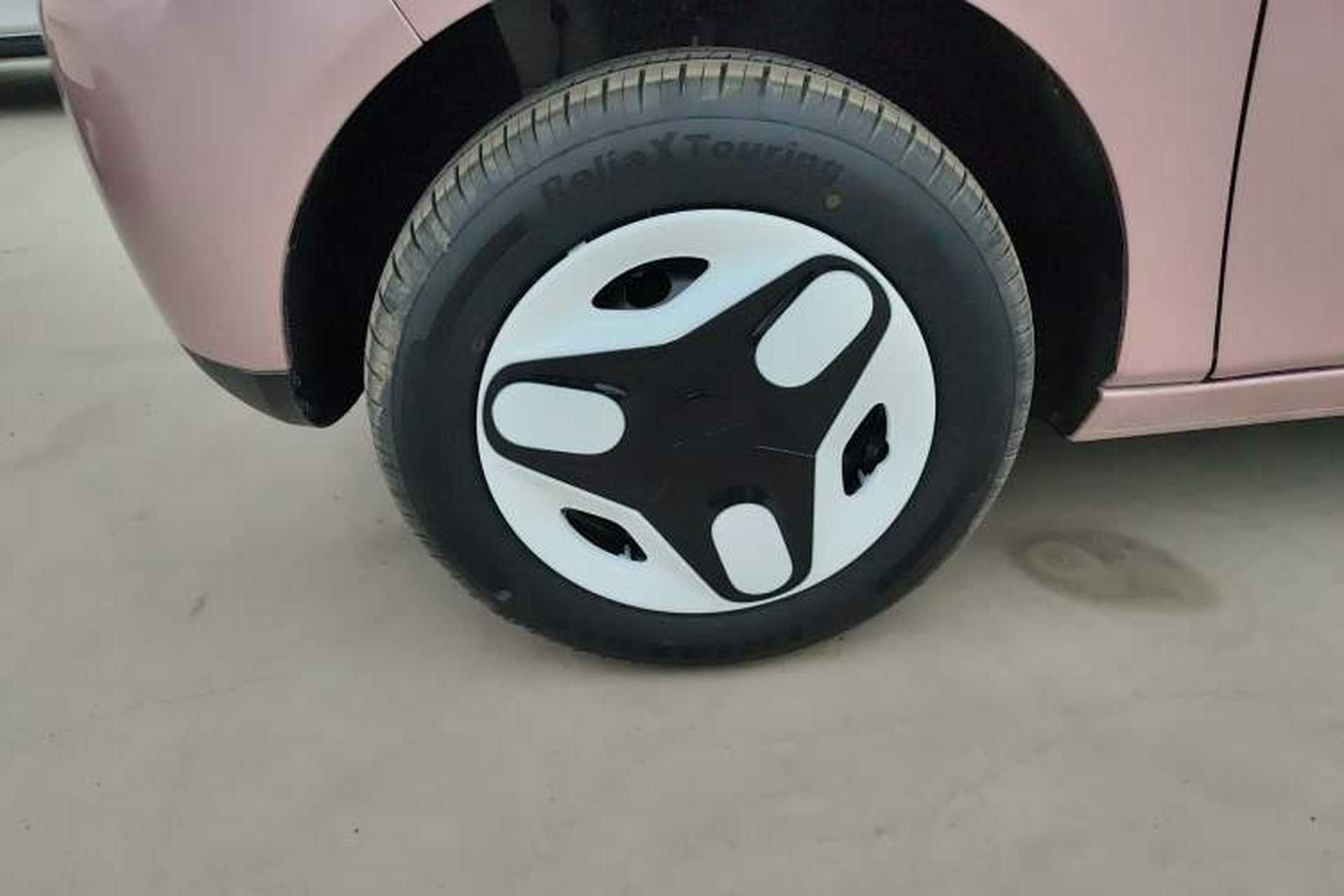Used Geely Galaxy Panda 2025 210 km – Yuanqi Bear Exterior 4